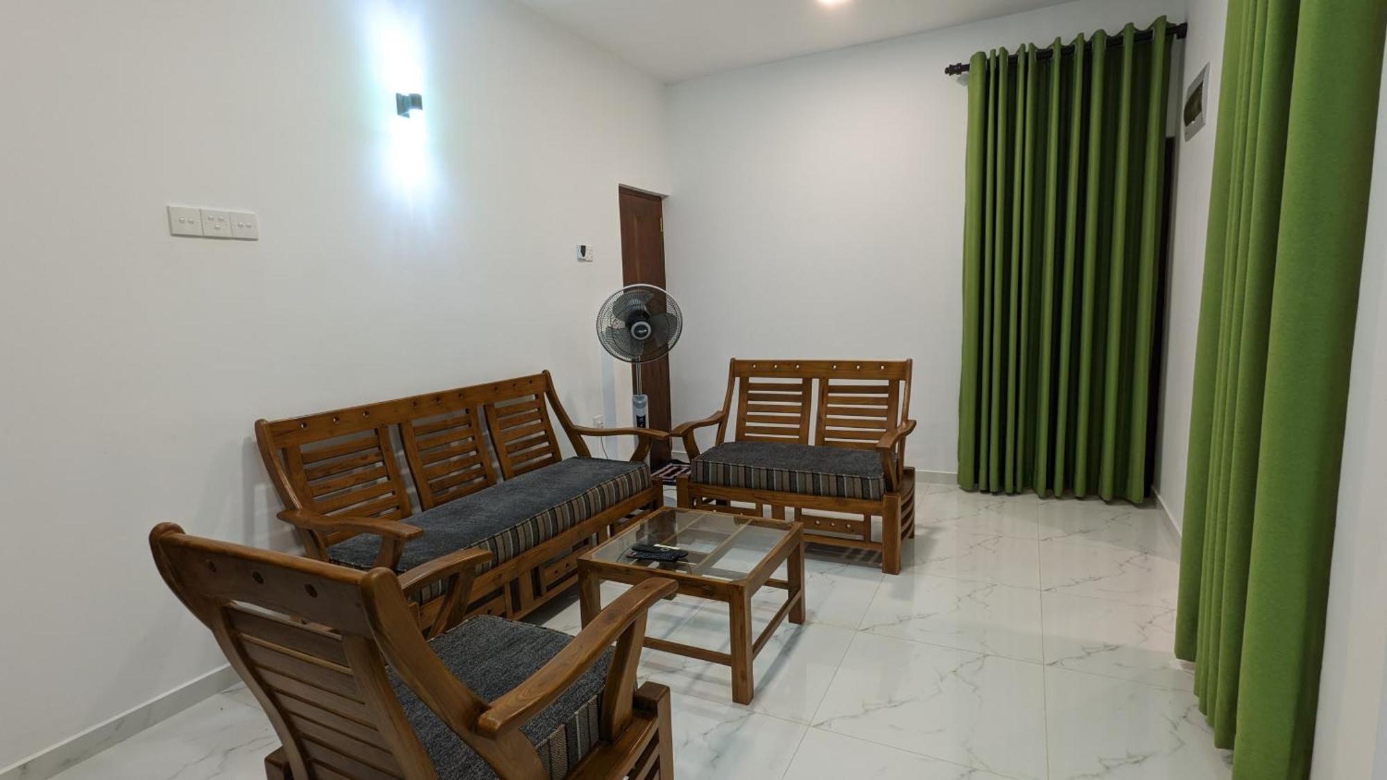 Star Beach Villa แทนกาลเล ภายนอก รูปภาพ