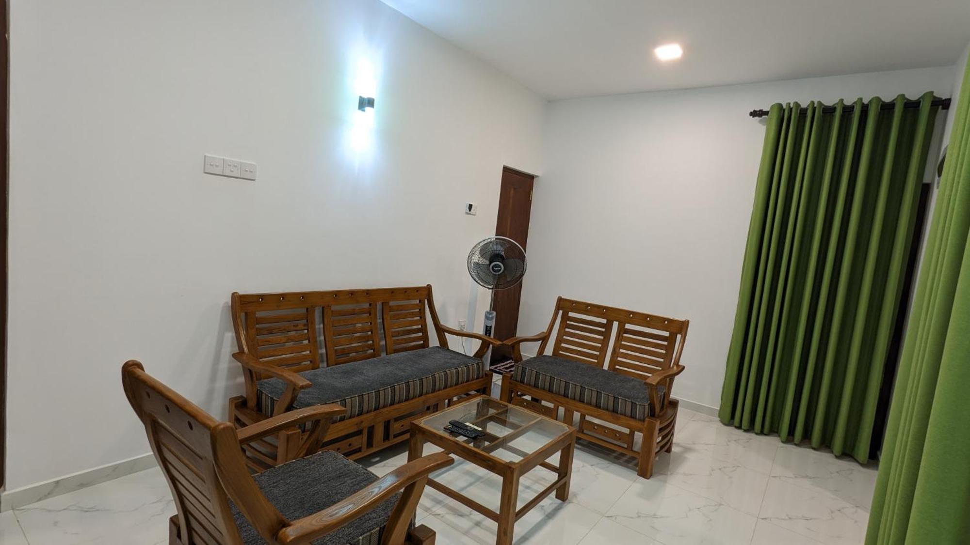 Star Beach Villa แทนกาลเล ภายนอก รูปภาพ