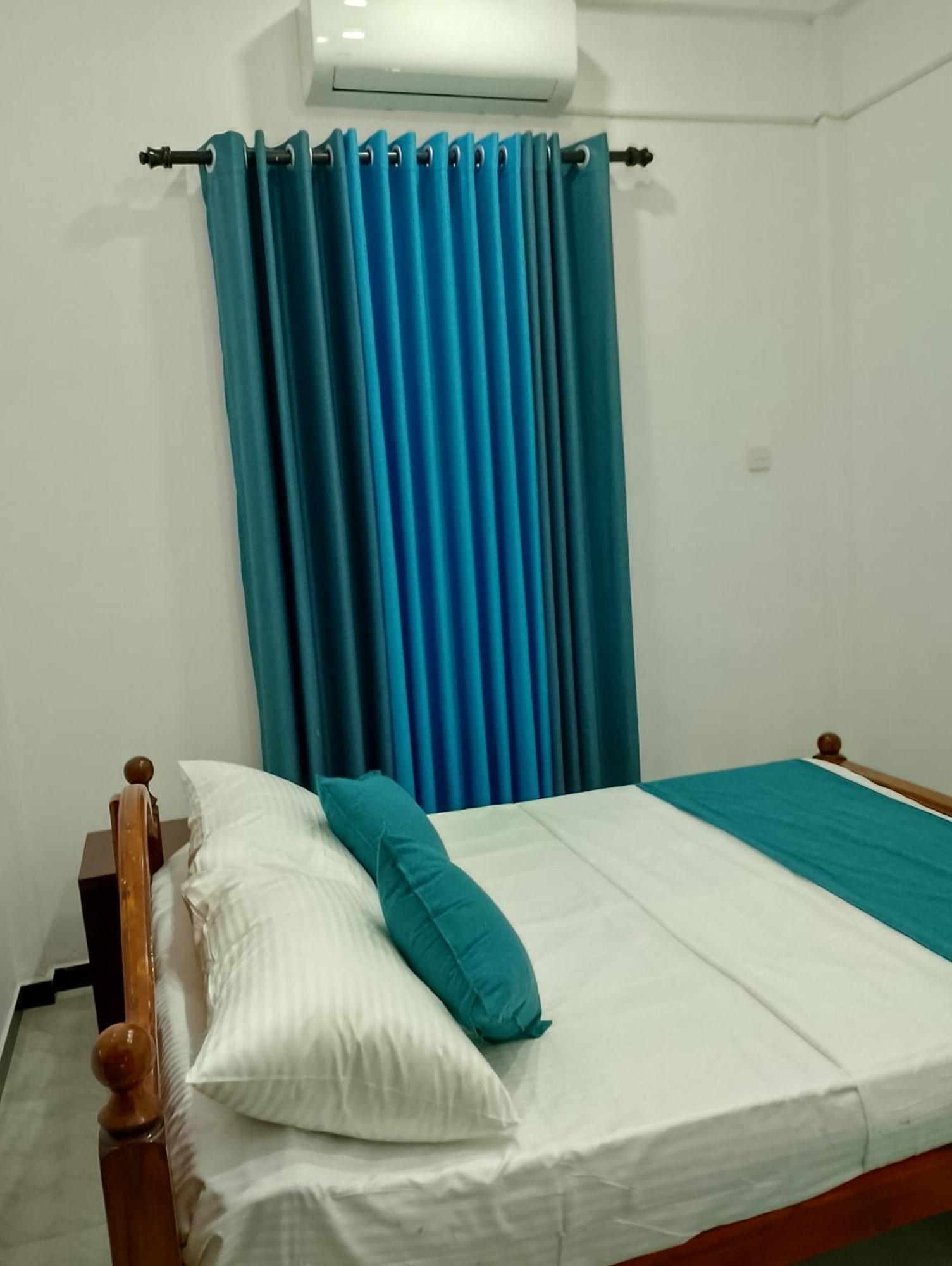 Star Beach Villa แทนกาลเล ภายนอก รูปภาพ